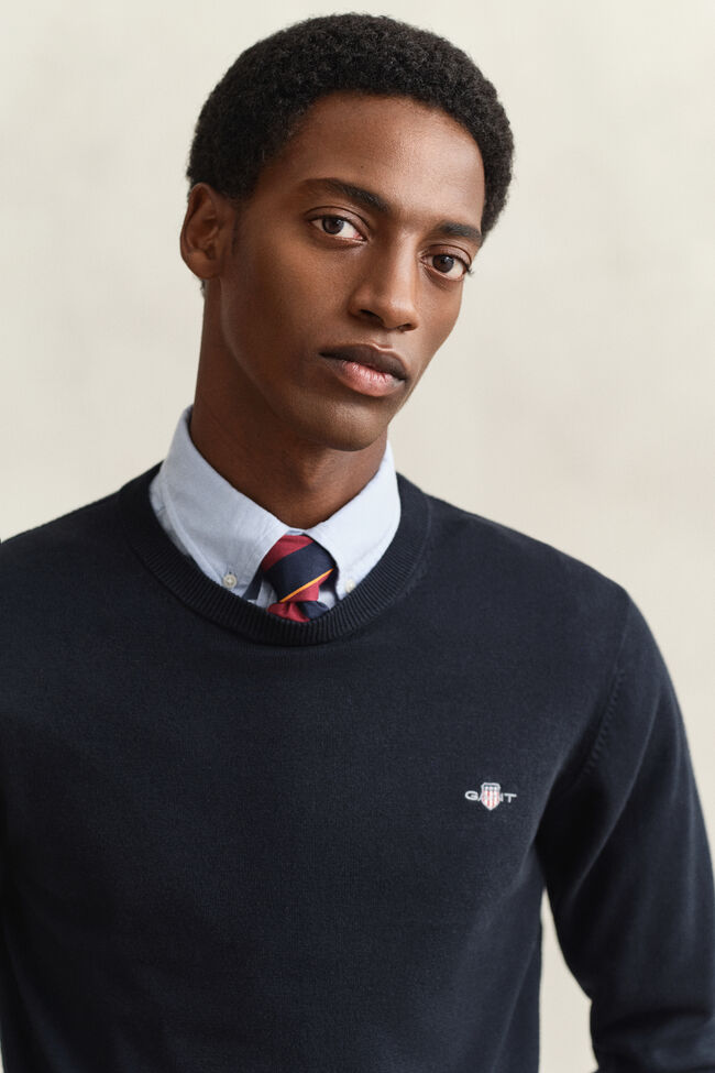 Rundhalsad tr&ouml;ja i bomull