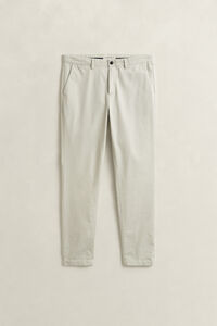 Eleganta chinos med slim fit