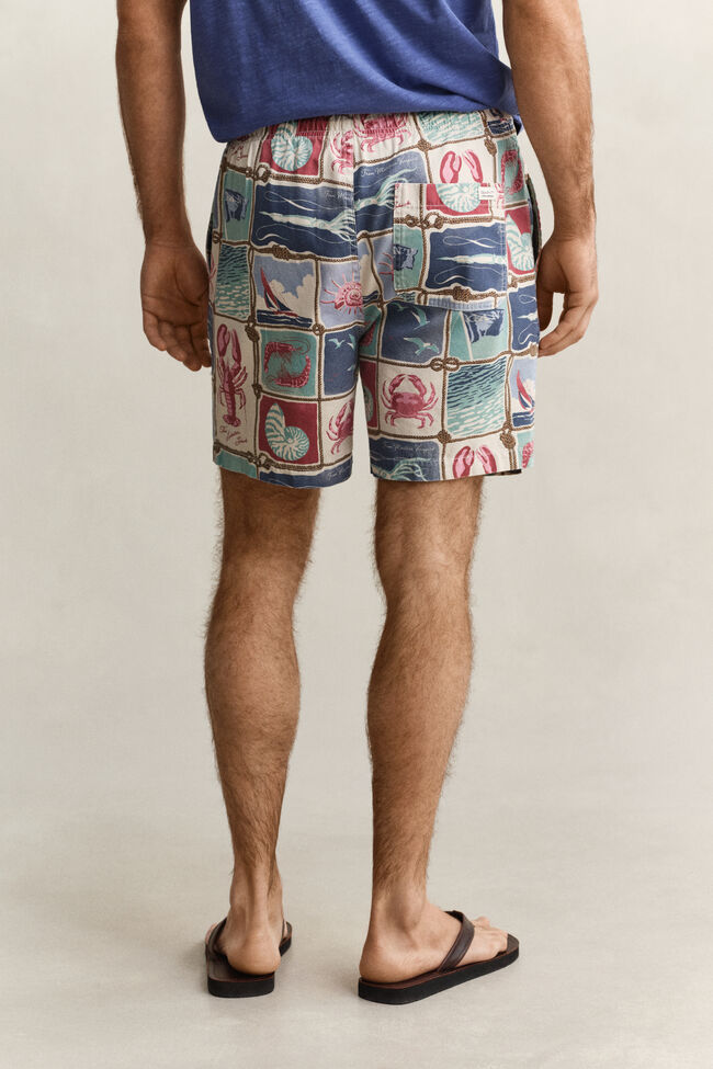 Shorts med marin k&auml;nsla