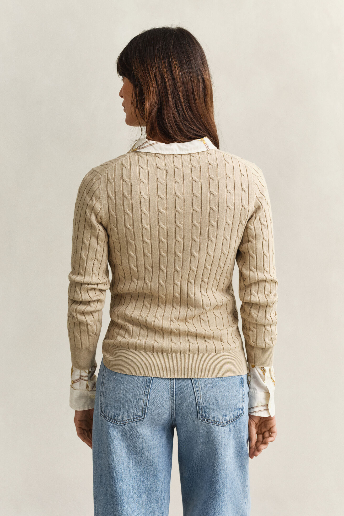 Kabelstickad tr&ouml;ja med rund hals