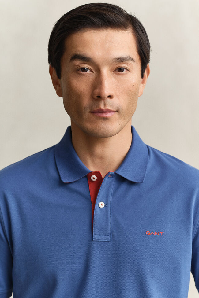 Kontrastf&auml;rgad pik&eacute;tr&ouml;ja