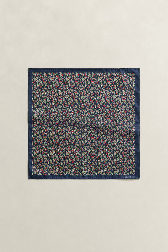 Foulardm&ouml;nstrad n&auml;sduk